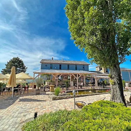 Hotell Hilltop Borbirtok & Etterem Neszmély